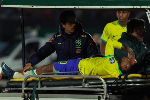 Neymar set for another lengthy layoff after tearing ACL, meniscus in ...